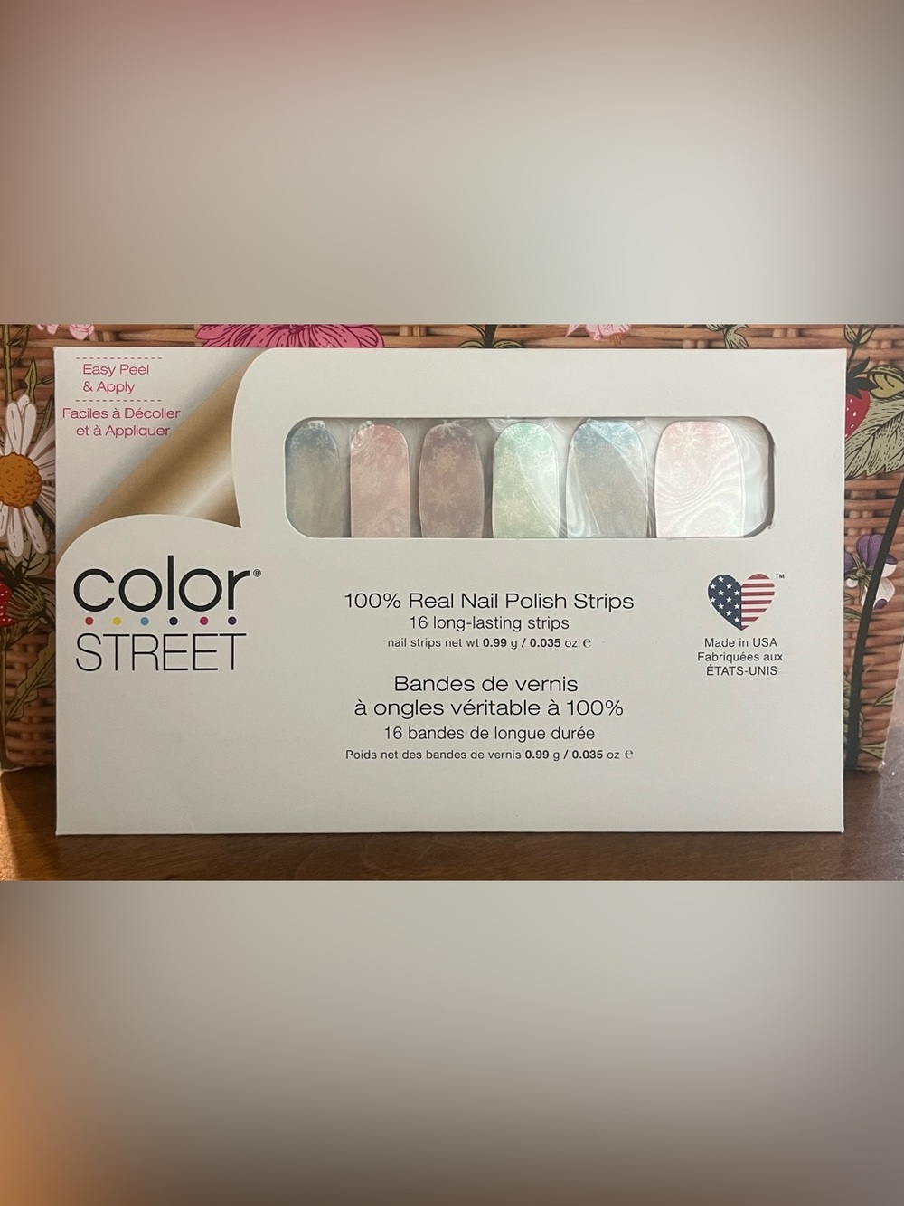 Color Street Pastel Snowflake Nail Polish Strips Snowed In - Iridescent NEW